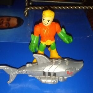 DC Comics Aquatic Hero with Silver Shark Playset
